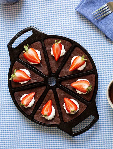 Seasoned Cast Iron Wedge Pan